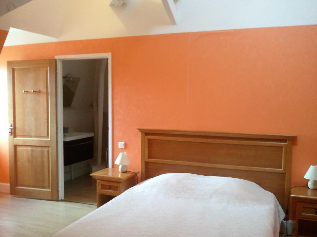 Chateau Sainte Marie Hotel Dompierre-sur-Charente Quarto foto