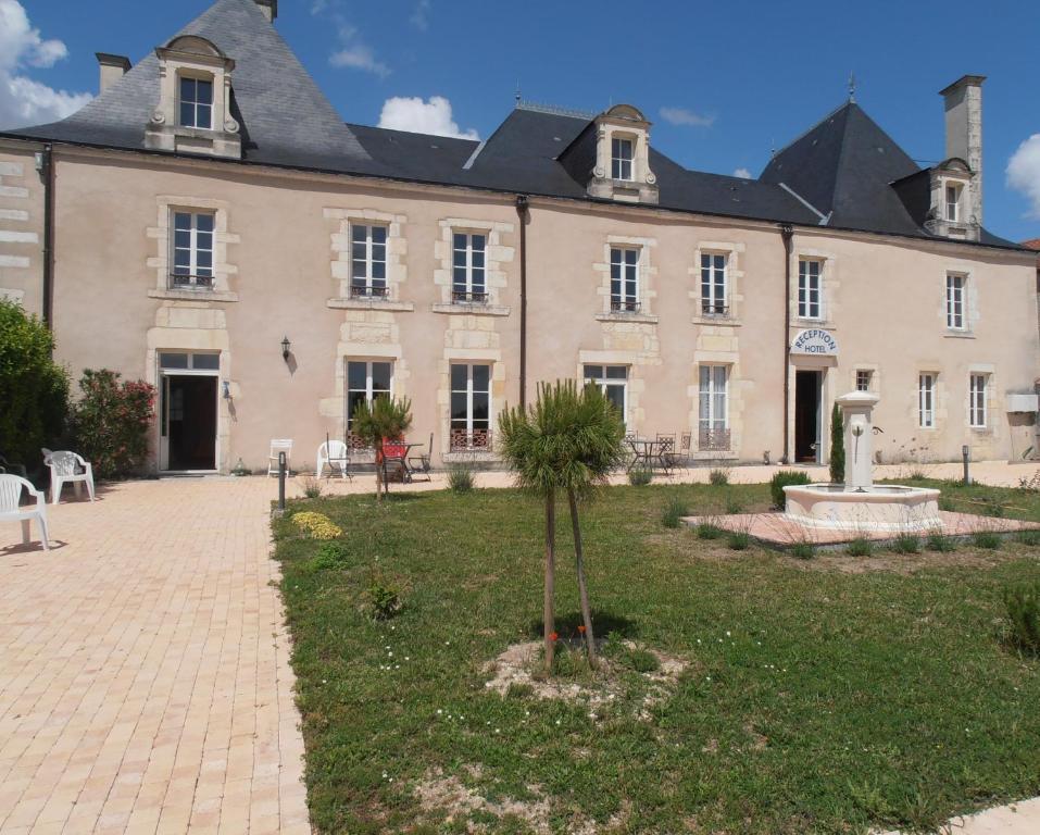 Chateau Sainte Marie Hotel Dompierre-sur-Charente Exterior foto